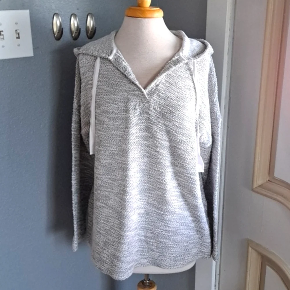 Metallic Knit Sweater With Hood Size L - Picture 1 of 5